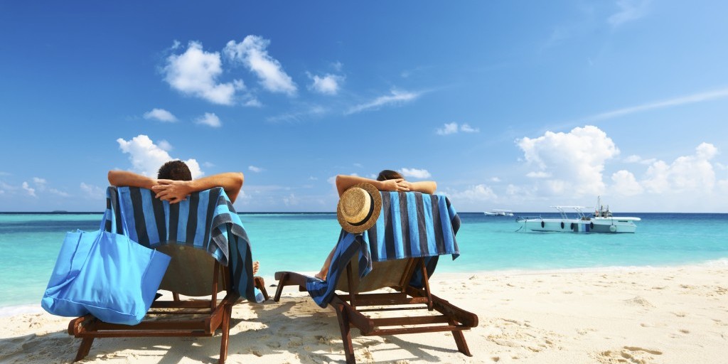 Medicare Advantage Plans Explained: Coverage, Costs, Networks, and What to Know Before You Enroll